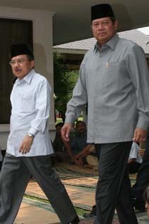 SBY-JK Jumatan Bersama di Istana